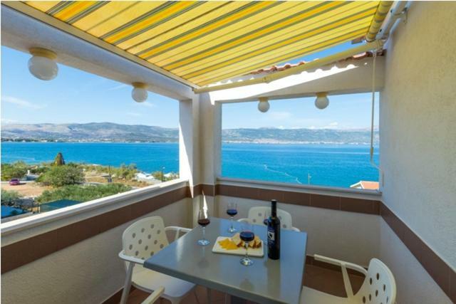 Seaview Apartment Rose 2 Трогир Экстерьер фото